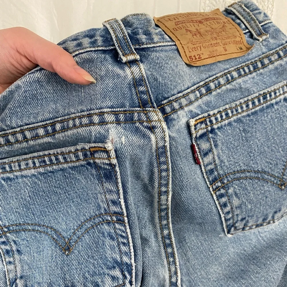 Levi's High Rise Women Jeans - Light Blue - Picture 15 of 16